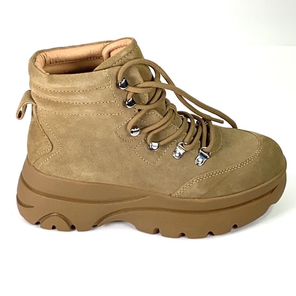 Steve Madden - Husky Leather Platform Boot - 10 - Picture 2 of 9